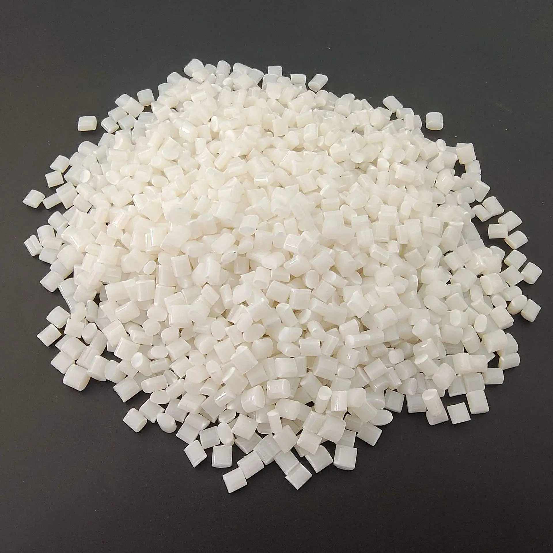 アクリロニトリル・ブタジエン・スチレン共重合体